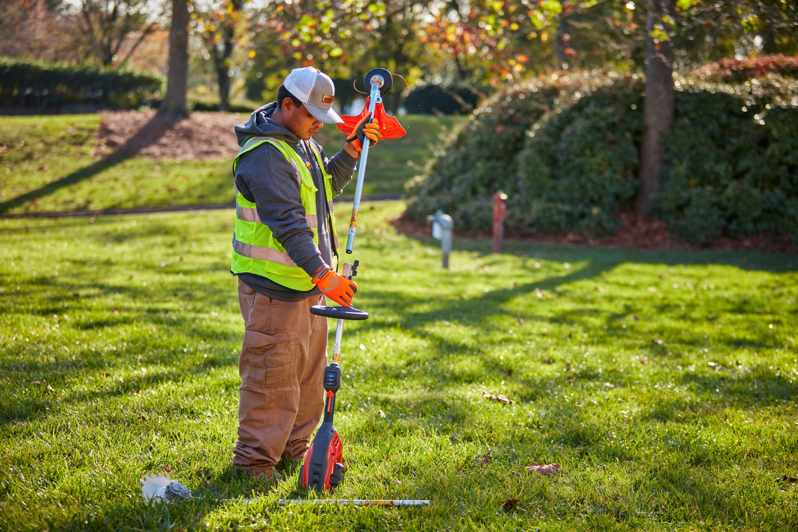 Husqvarna 525iLK lihtne tööriistavahetus Husqvarna 525iLK lihtne tööriistavahetus